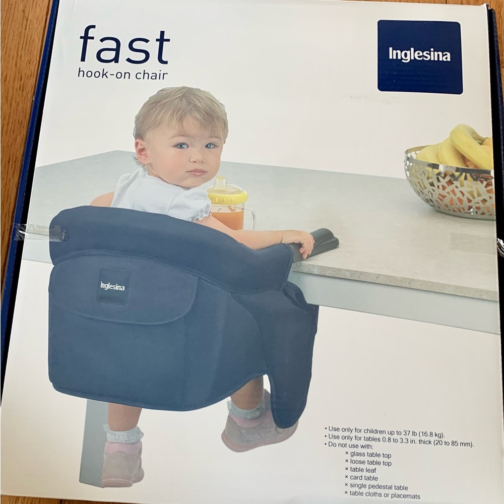 Inglesina travel high chair & matching tray